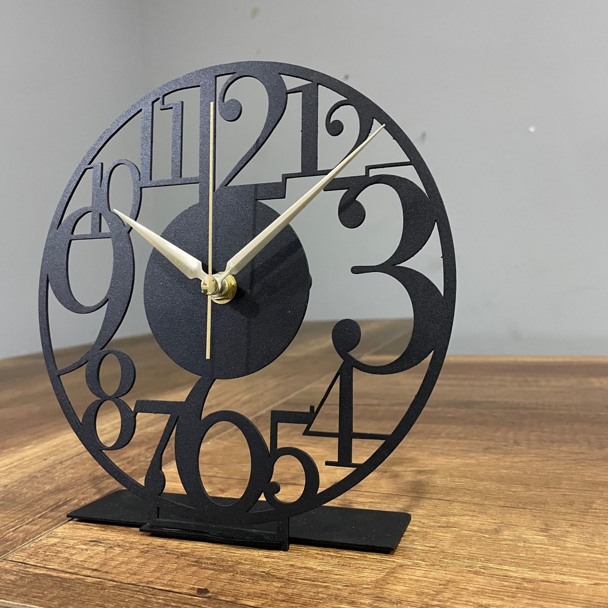 Bold Numeral Tabletop Clock With Modern Design - Image 5