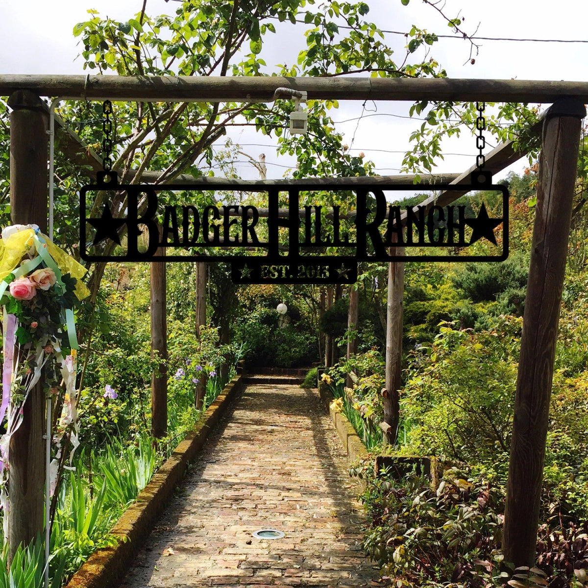 Custom Hanging Ranch Sign - Personalized Metal Outdoor Entrance Plaque with Chains - Image 5