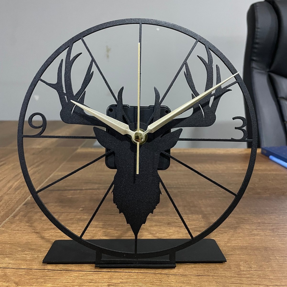 Deer Pattern Modern Black Tabletop Clock - Image 5