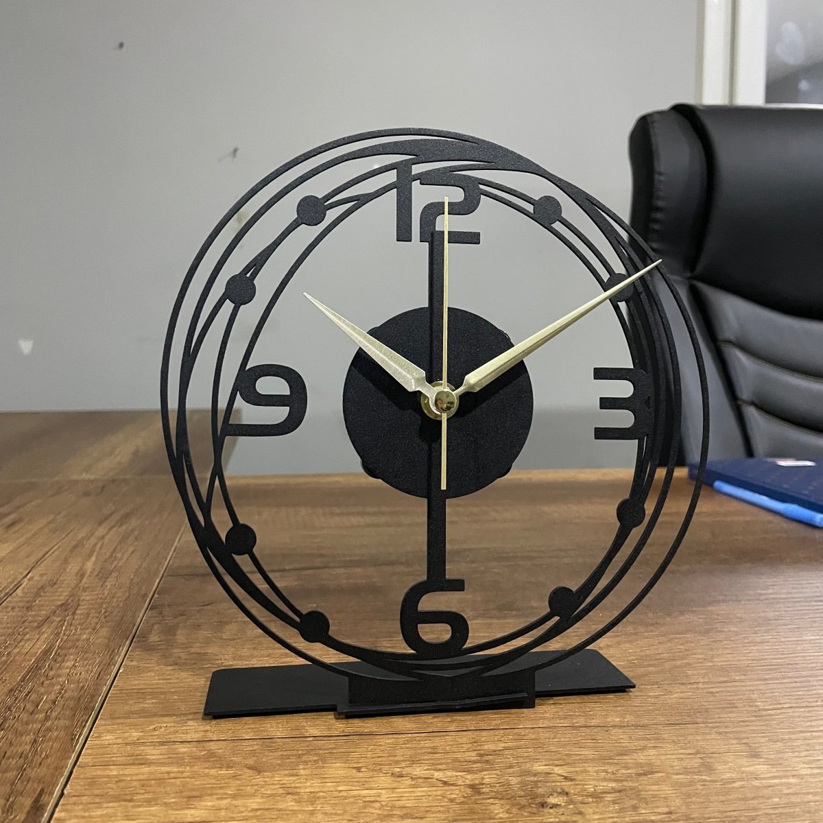 Large Modern Black Table Clock - With Large Hour Hands - Image 5