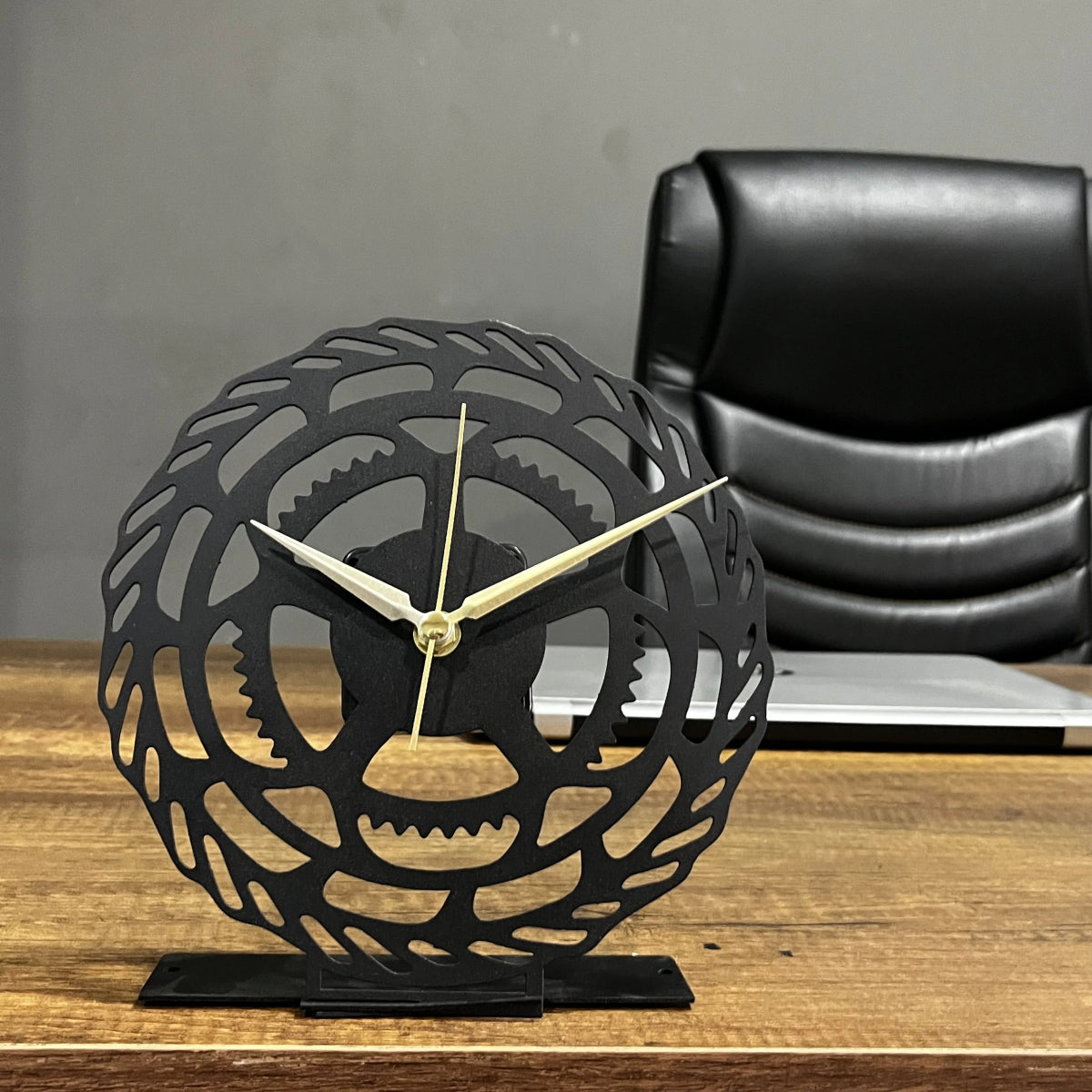 Modern Tabletop Clock - Sleek And Minimalist Design Desk Clock - Image 6