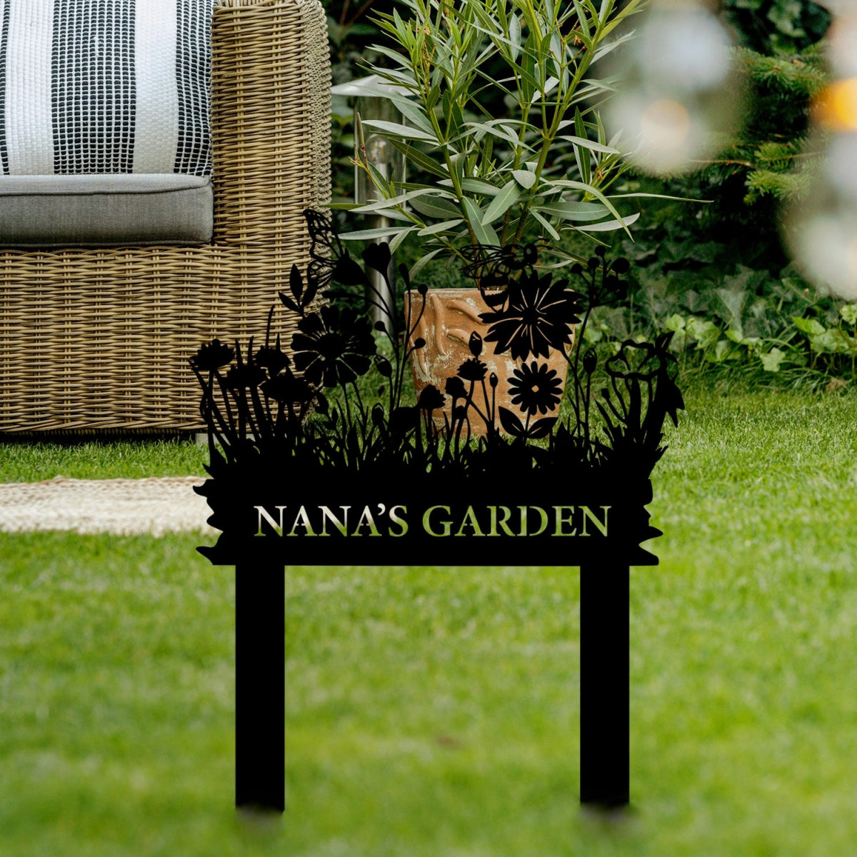 Personalized Metal Garden Stake Sign - Decorative Outdoor Floral Nameplate - Image 4
